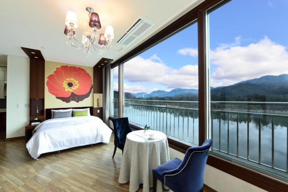Moonlight Blue Pension Gapyeong Exteriér fotografie